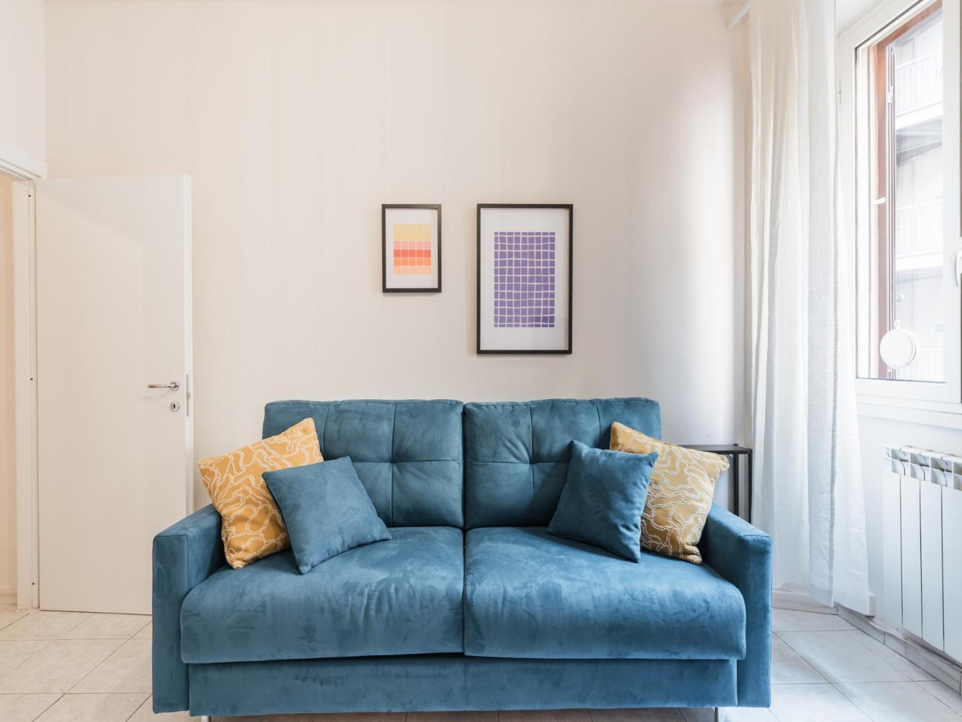 The Best Rent - Spacious One-Bedroom Apartment Near Colosseum Rome Extérieur photo